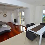 Coratina Διαμέρισμα Τρογκίρ