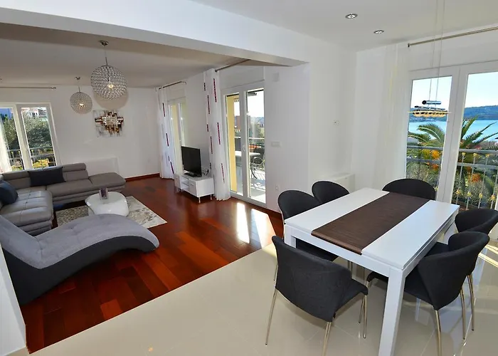 Coratina Apartment Trogir