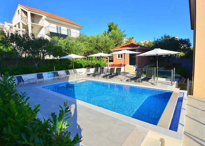 Apartman Coratina *